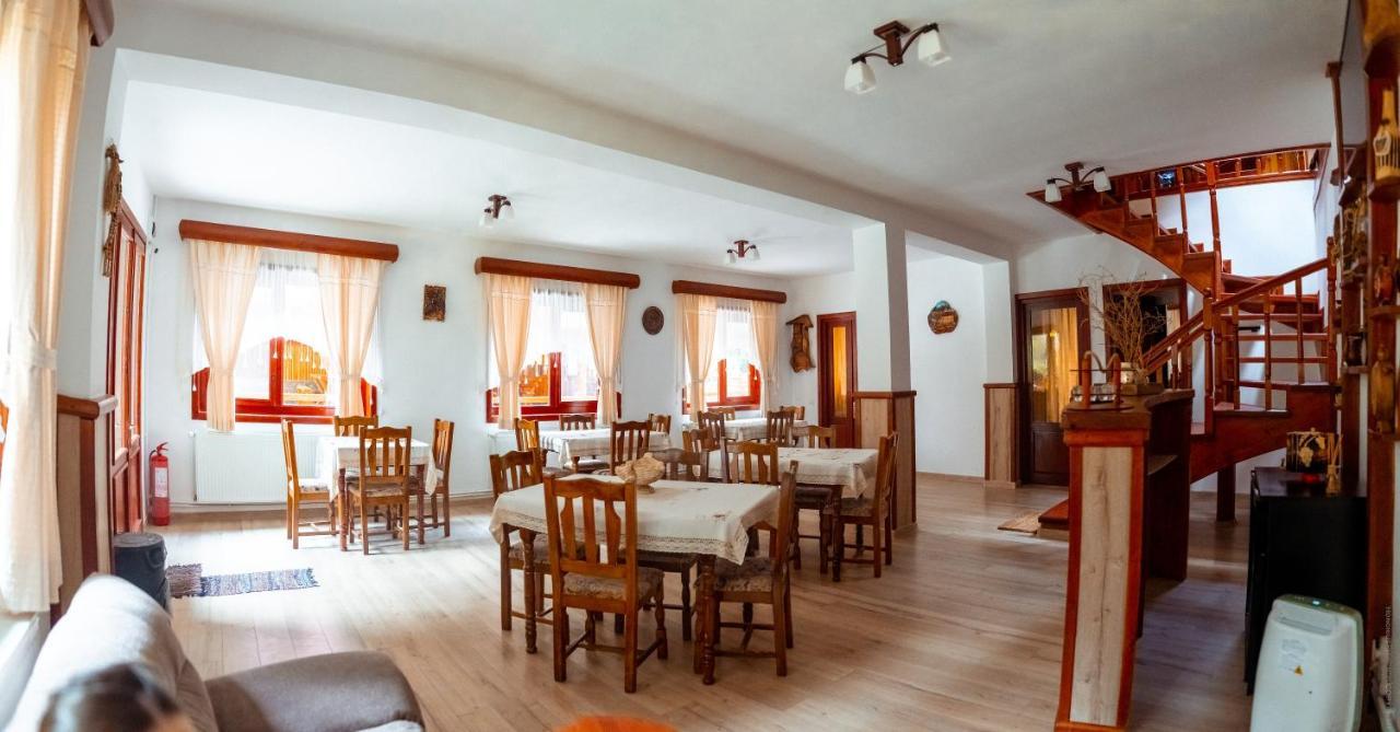 Casa Cheile Dambovicioarei - Cabana 2 Dîmbovicioara Dış mekan fotoğraf
